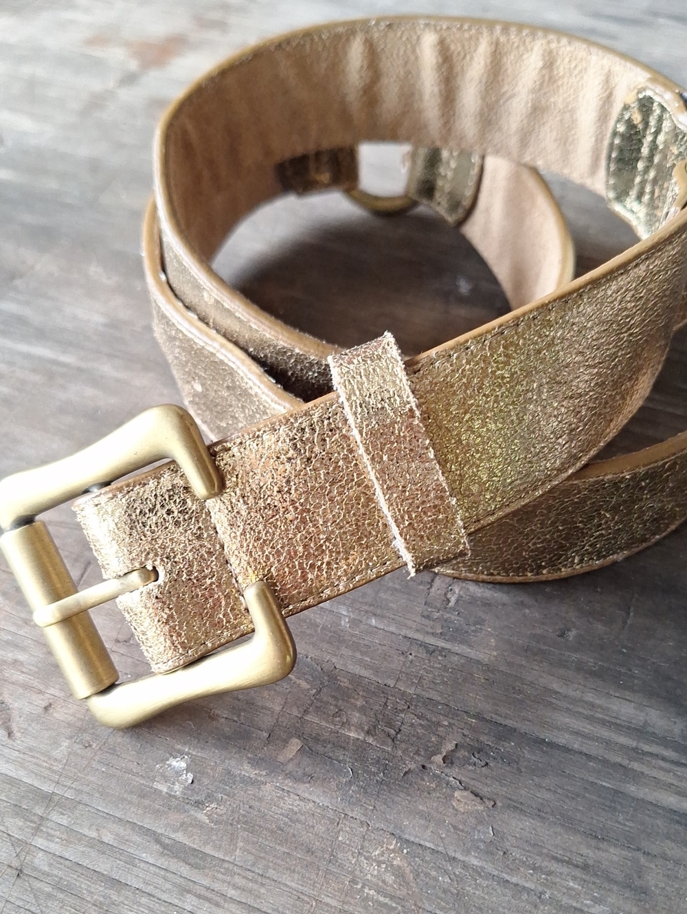 Gianni Bini Gold Leather Womens Belt with Brass Buckle